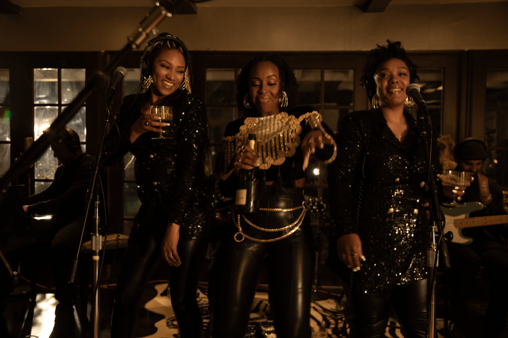 Deja, R&B Singer Deja, Artsy Deja